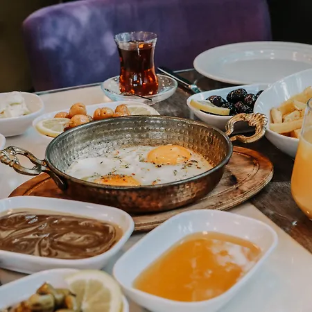 Hotel Grand Lark Aydinli