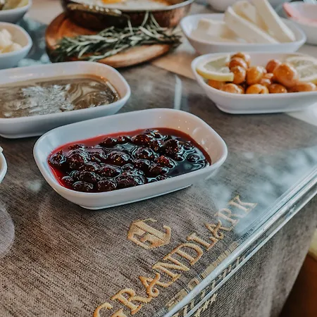 Grand Lark 3* Aydinli