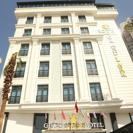 Grand Lark Hotel Adalar